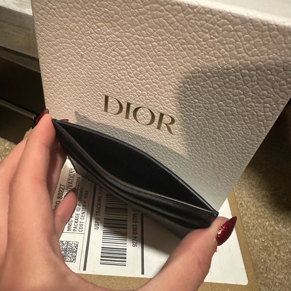 Dior - Picture 3 of 3